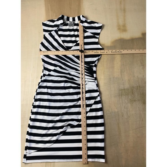 Coco & Tashi Dress Women's Small‎ - Picture 5 of 9